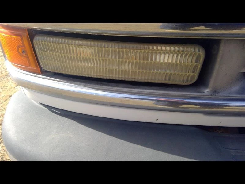 Conjunto de filtro de aire usado se adapta a: camioneta Chevrolet Express 3500 2001 5,7 grado A Foto 2 de 4