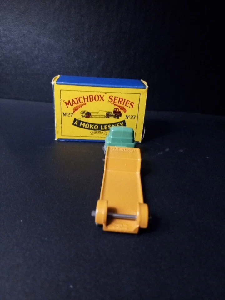 Matchbox Moko #27A Bedford Low Loader Green In Original B1 Box - Image 4 of 4
