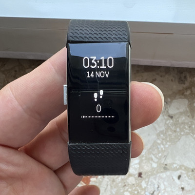 Fitbit Charge 2 Aktivitätstracker Herzfrequenz Schrittzähler Schwarz