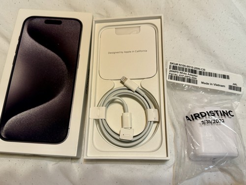 Apple iPhone 15Pro 128GB BUNDLE UNLOCKED+Speck Protective Case PERFECT Condition - Photo 10 sur 11