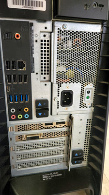 Dell Alienware Aurora R11 RTX 2060 Core I7 10th Gen 16 Gb Ram
