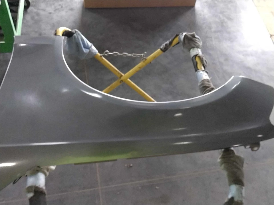 Guardabarros delantero izquierdo usado se adapta a: Audi A4 Sdn L 2012. Delantero izquierdo grado A Foto 2 de 4