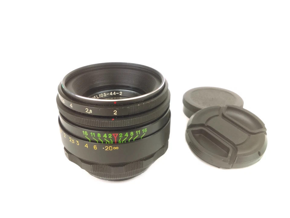 Soviet Zenit HELIOS 44-2 58mm f/2 Full Frame 2/58 Lens, M42 Mount - Made in USSR - Image 4 of 4