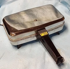 3 YEAR WARRANTY - RAW ALUMINUM PLATES - Vitantonio Pizzelle Chef 300