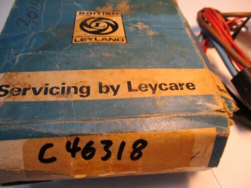 1974-1979 Jaguar XJ6, XJ6C, XJ12, XJ12C, XJS headlamp switch NOS assembly C46318 - Picture 2 of 8
