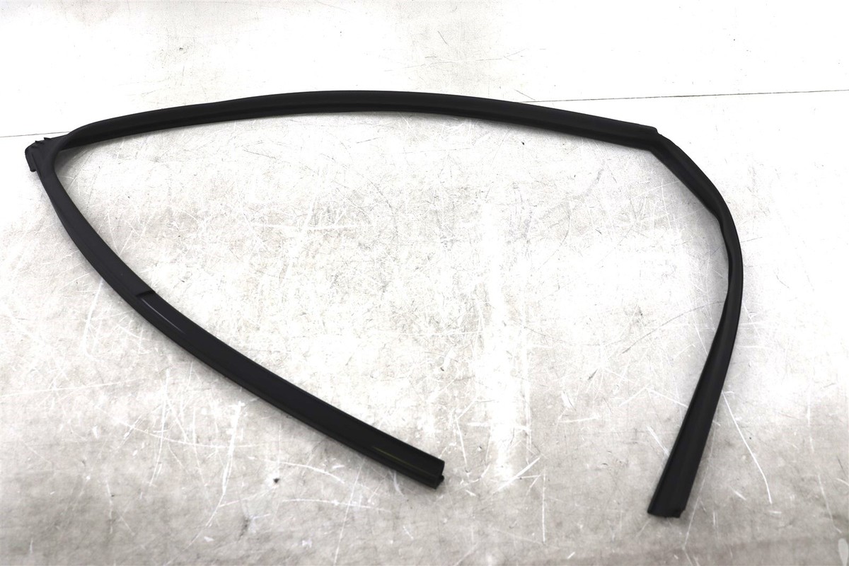 NEW OEM Honda Front Left Door Glass Channel Run 72275T7WA01 Honda