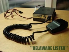 VINTAGE UNTESTED COBRA MODEL 19 PLUS 40 Channel CB RADIO W/CORD  Mic