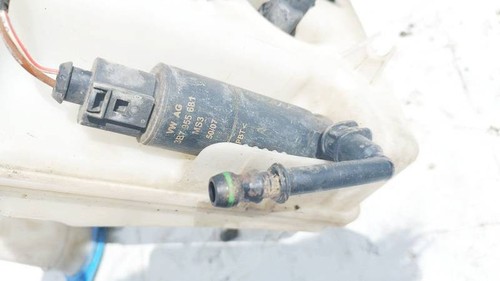 3B7955681 Waschwasserpumpe Scheinwerferreinigung  Volkswagen Golf DE2422535-26