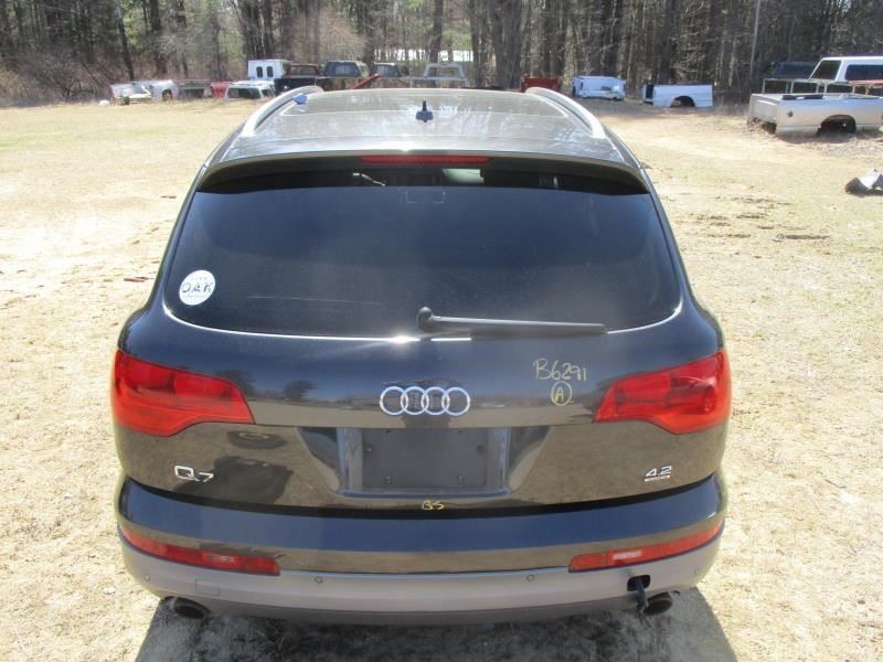 Fuel Injection Parts Fuel Injector 5.2L Fits 09-13 AUDI R8 312721