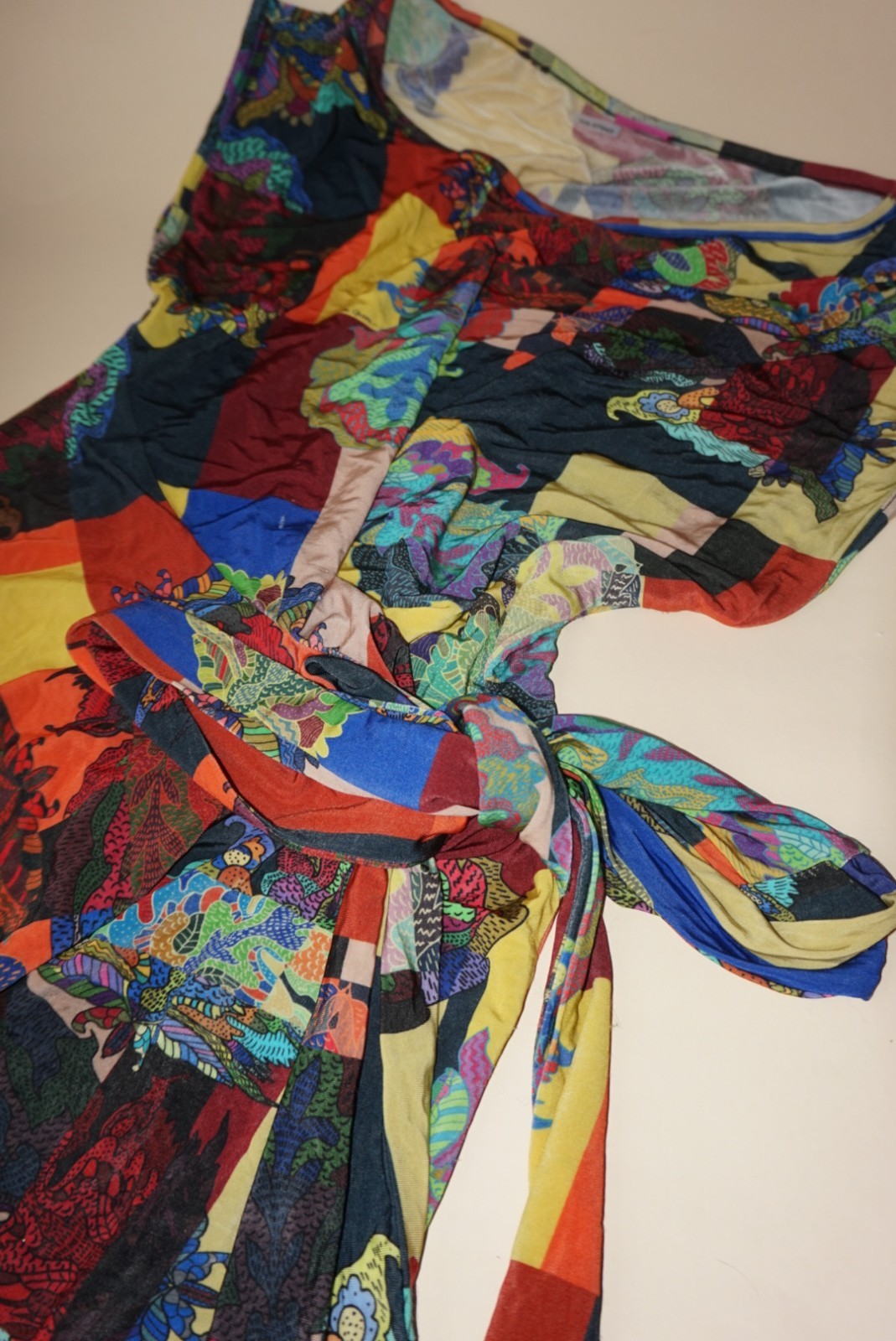 Save The Queen Printed Patchwork Graphic Sleevele… - image 13