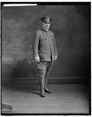 Photo:VAUGHAN, VICTOR C. MAJOR