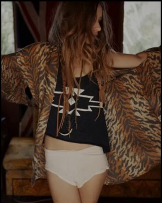 spell and the gypsy Caspian Tiger Robe Vintage Rare Gem Taking Offers!!