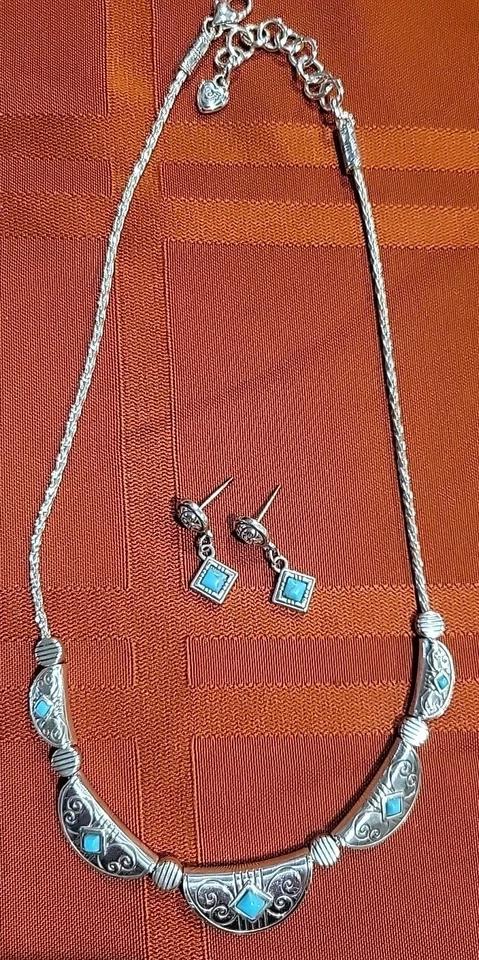Brighton Nadia 西南蓝色绿松石项链和耳环套装 — 第 2/4 张图片