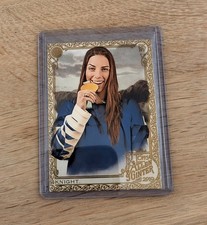 2019 Topps Allen & Ginter HILARY KNIGHT #185 GOLD HOT BOX PARALLEL USA Hockey
