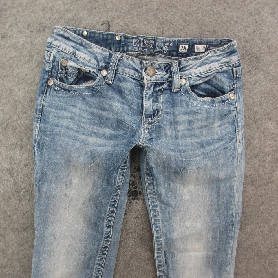 Pantalones de mezclilla ajustados lavado claro Miss Me para mujer 28 bolsillos adornados JD1054S2 Foto 2 de 4