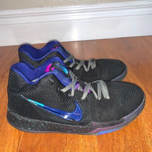 kyrie 3 flip