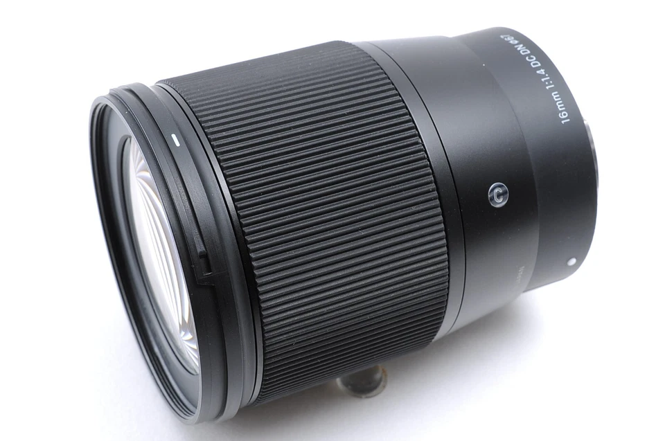 SIGMA 16mm F/1.4 DC DN Contemporary Lens for Sony E mount - Image 4 of 4