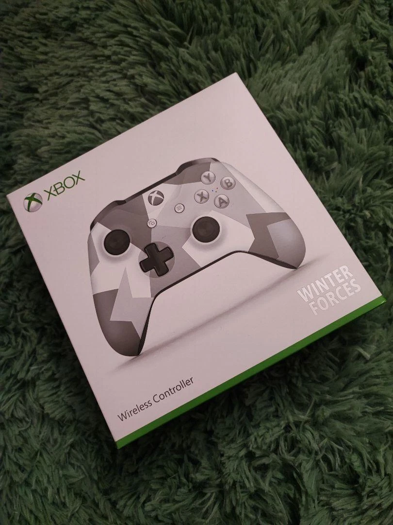 Xbox Wireless Controller – Winter Forces Special Edition