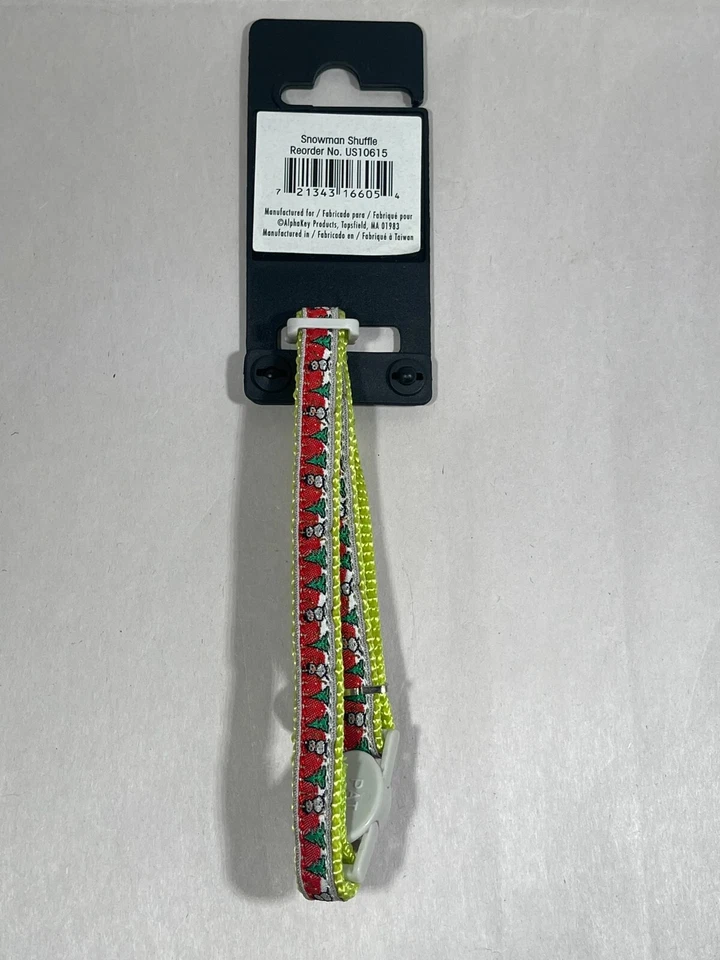 Зимний ошейник для кошки коллекция Snowman Shuffle от Savvy Tabby такой очень милый - Изображение 2 из 3