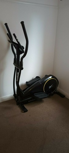 zr8 elliptical cross trainer