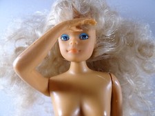 singender Vintage Barbie Clone Steffi Love Simba Toys rechter Fuß defekt (10176)