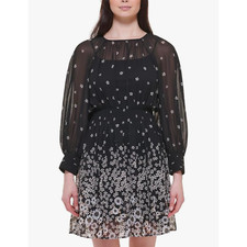  NWT Tommy Hilfiger Womens Chiffon Smocked Fit & Flare Dress size 4