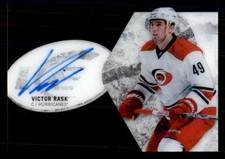 2016-17 Upper Deck Ice Glacial Graphs #GGVR Victor Rask Canes Auto (ref 15972)