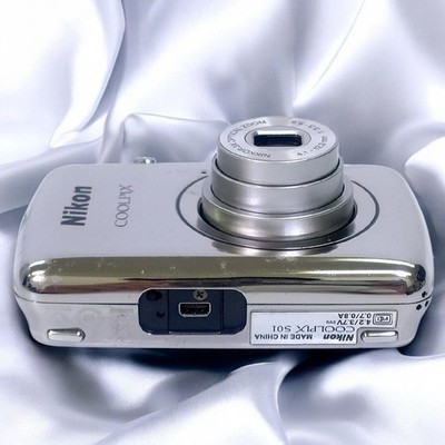 EXC+5] Nikon COOLPIX S01 Silver 10.1MP Digital Camera English