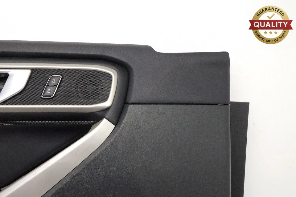 Ford Explorer 2020-2024 cubierta interior del panel de la puerta delantera izquierda OEM Foto 2 de 4