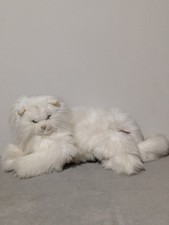Russ White Long Hair Persian Cat Plush Blue Eyes 18  Lay Large Fancy Feast