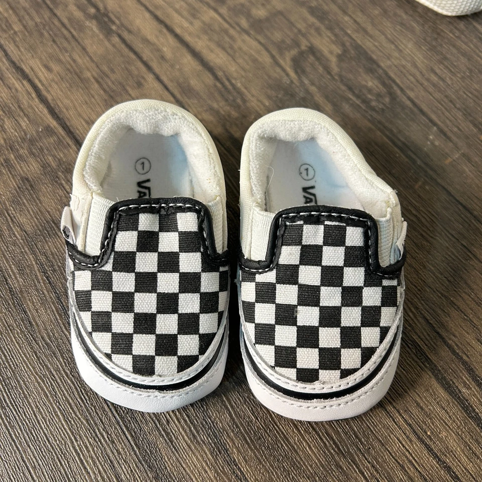 Bebé Infante Niño Zapatos Lote de 4 Adidas Sperry Vans Varias Tallas 1 2 4 5 4153 Foto 3 de 4