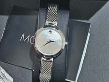 Nuevo reloj brazalete Movado Amika para mujer esfera mop acero inoxidable 0607361