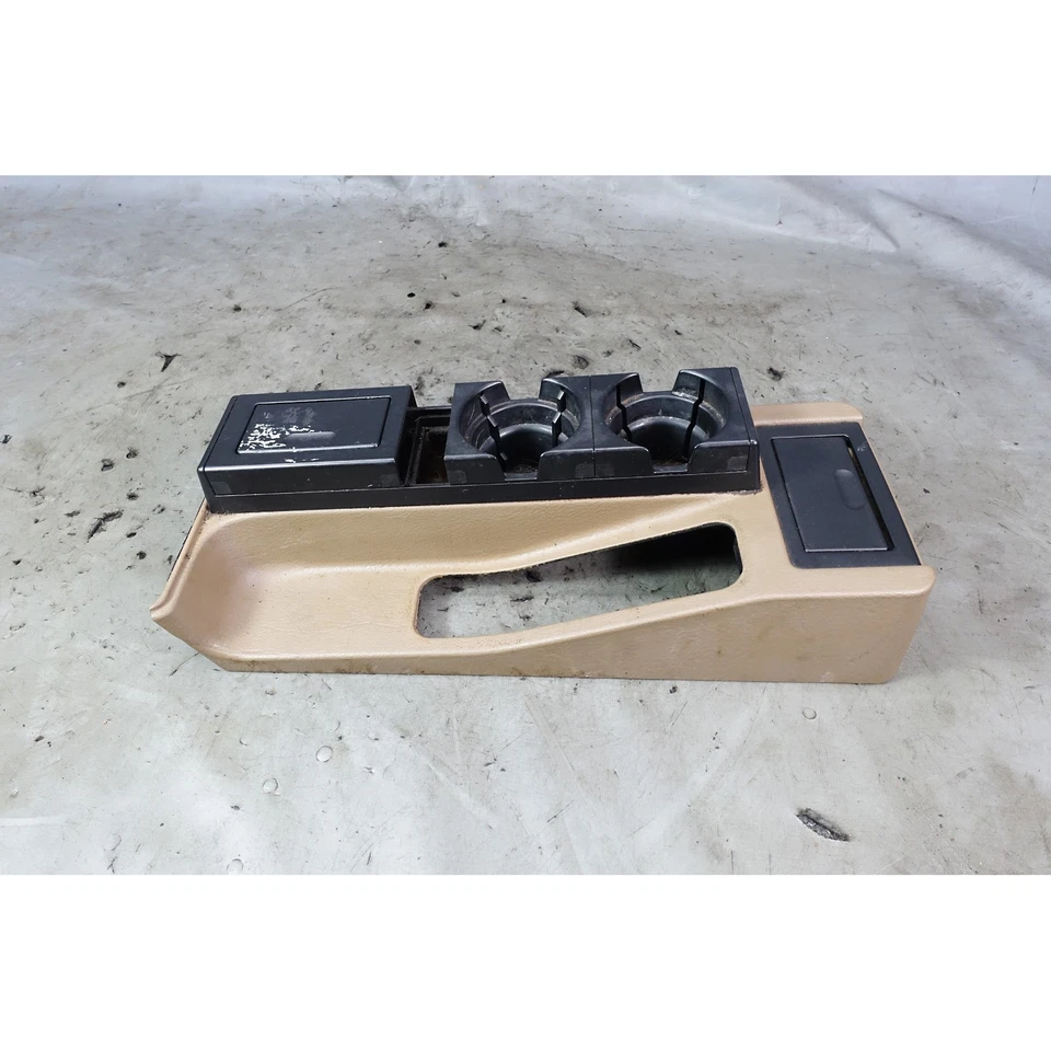 BMW E36 1994-1999 Serie 3 Consola Central Cubbies Portavasos Beige Arena Fabricante de Equipo Original Foto 2 de 4