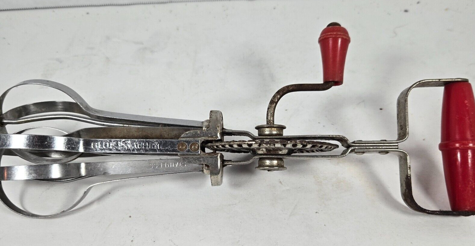 Blue Whirl Mechanical Egg Beater Kitchen Tool Red Handle Hand Mixer High Speed
