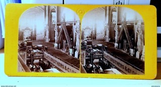 Stéréo EXPOSITION UNIVERSELLE Galerie du Travail Section anglaise LEON LEVY