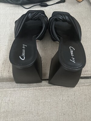Circus NY Sam Edelman  display picture 1