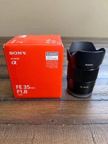 Sony FE 35mm F1.8 Wide Angle Lens