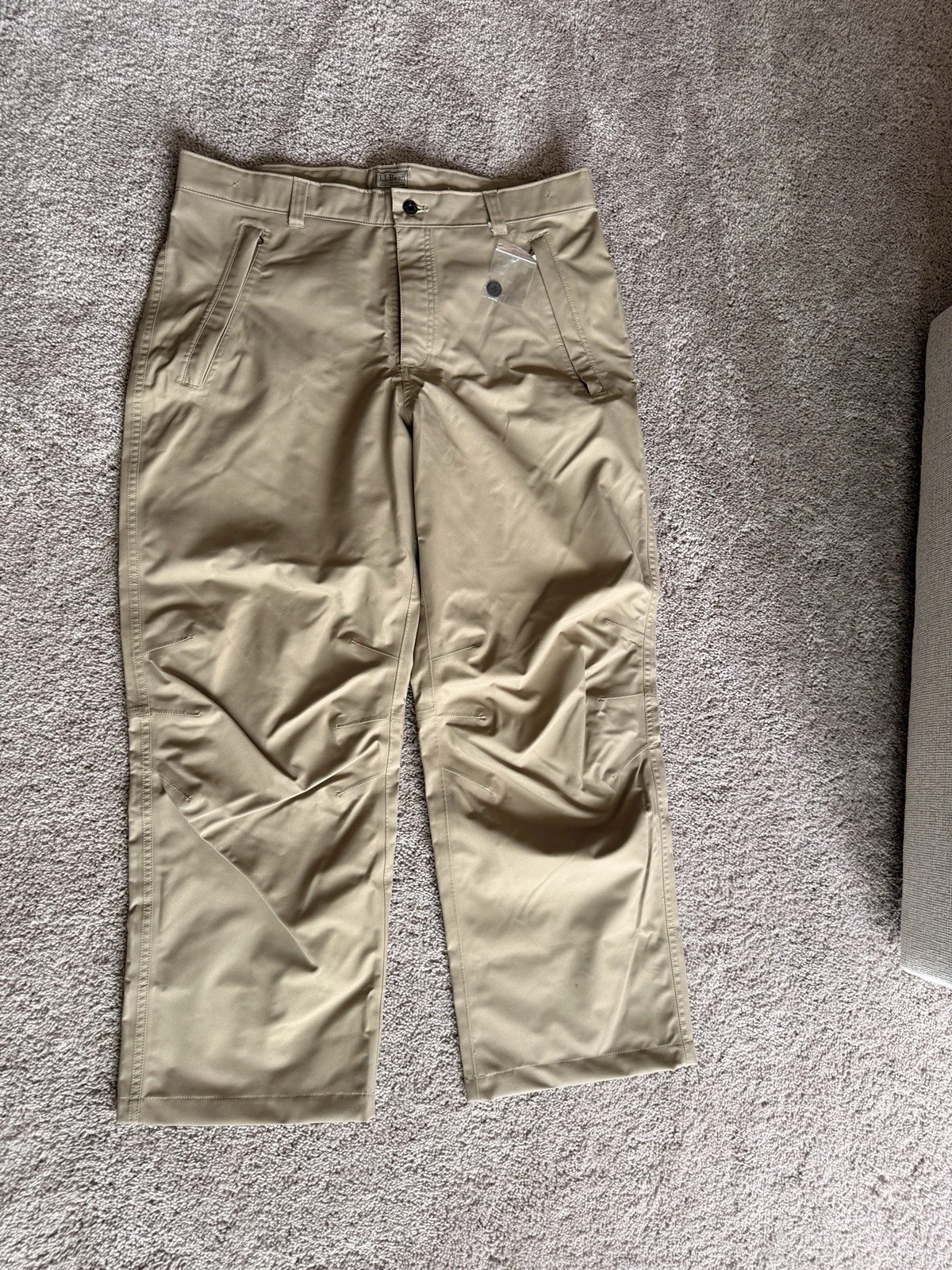 L.L. Bean Men's Khaki Chinos - Tan hiking fishing NWOT size 36