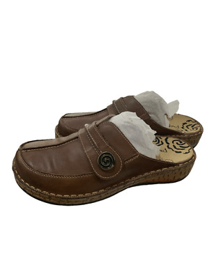 Propet Jana women s Leather Mules Size 8 New With Box
