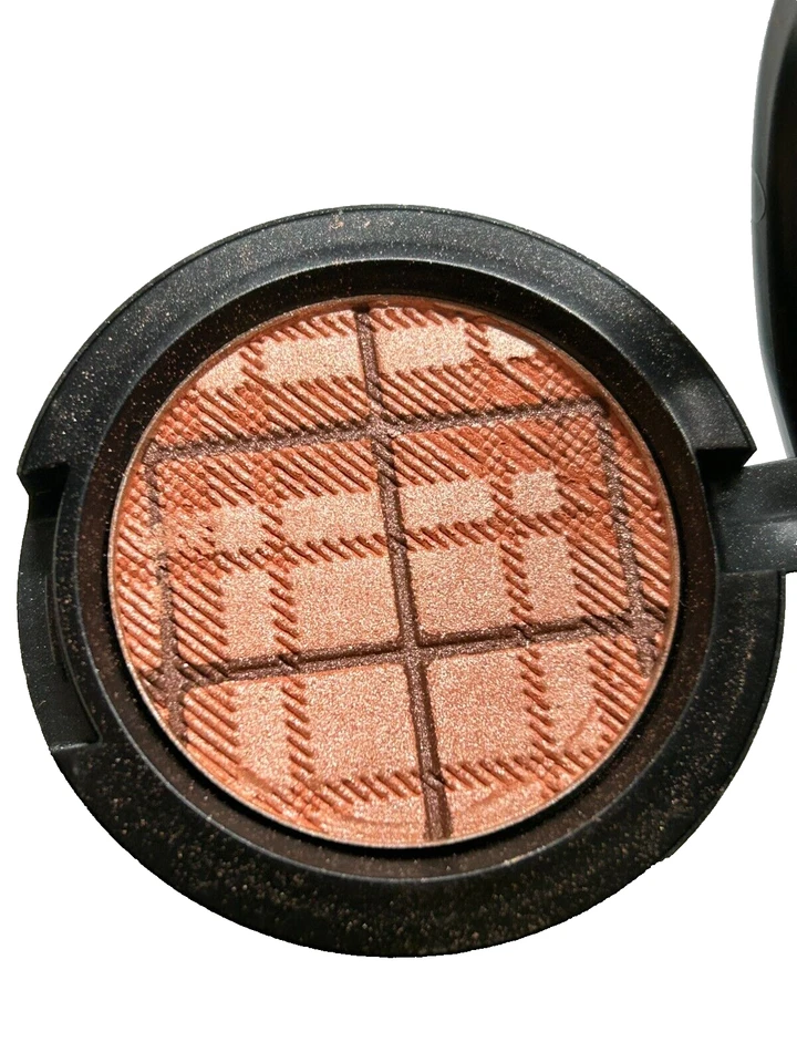 MAC A Tartan Tale #Follow Your Fantasy Eye Shadow - 0.10fl oz NW-O BOX - Image 2 of 4