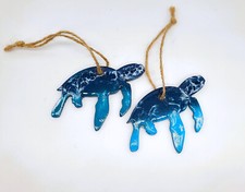 Handmade/Handpoured Resin Ocean/Beach/Sea Life Christmas Ornament - Sea Turtle