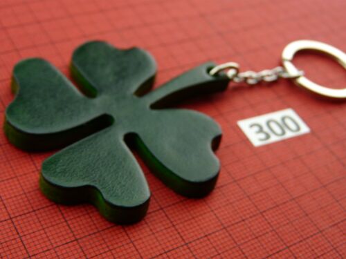 300) Leather Keychain with Keyring Cloverleaf (Clover) - Picture 1 of 4