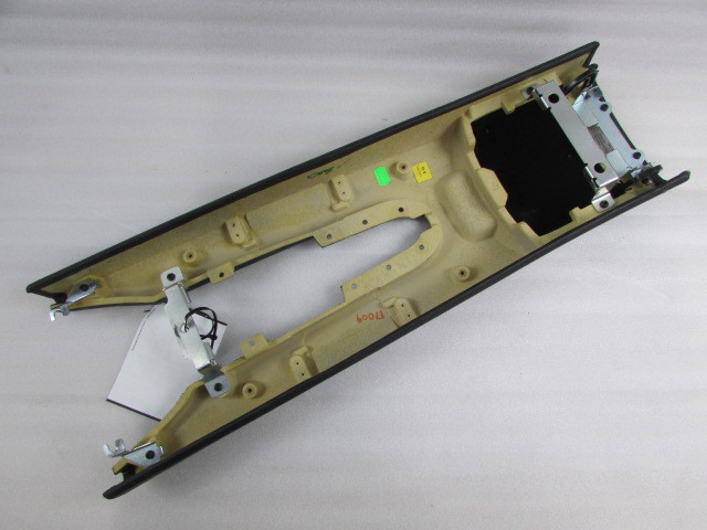 Lamborghini Gallardo, Console Front Trim, Black/Yellow, Used, P/N 400863242A