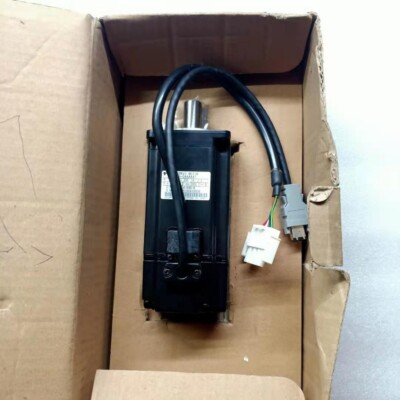 NEW YASKAWA SGMPH-06AAA-TF11 AC SERVO MOTOR SGMPH06AAATF11 EXPEDITED SHIPPING
