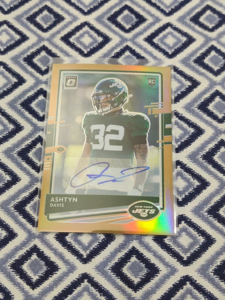 2020 Panini Optic #145 Ashtyn Davis Auto RC Gold New York Jets  - Image 3 of 4