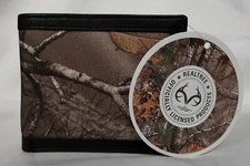Realtree Camo Canvas and Genuine Leather Bifold Wallet With RFID Blocker