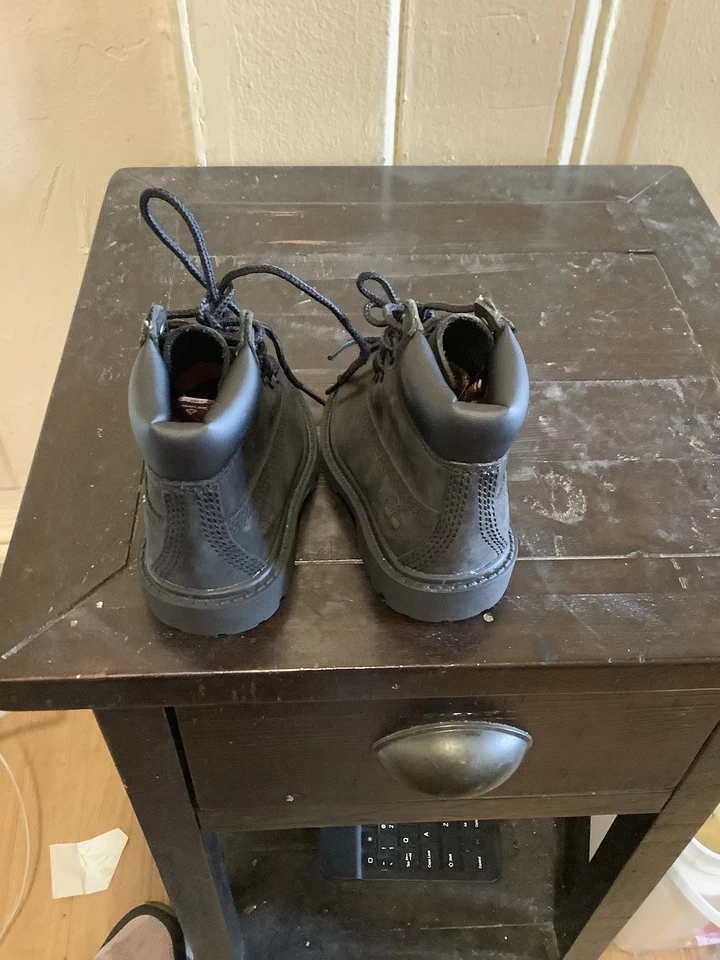 Timberland Premium Little Kids 学步儿童 4 码黑色麂皮绒靴 12807 — 第 3/4 张图片