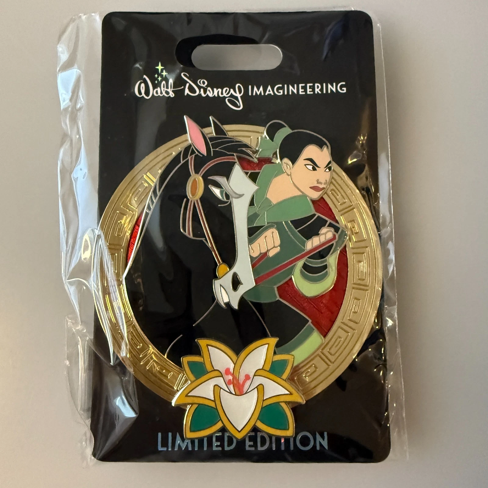 WDI MOG Medallion Series Mulan 25th Anniversary Mulan and Khan LE 300 Disney Pin