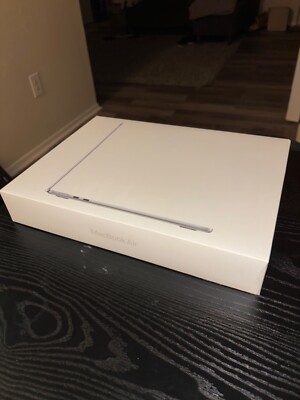 Apple Macbook Air M2 2022 13'' 8-Core CPU 8-Core GPU 256GB SSD 8GB Ram Silver