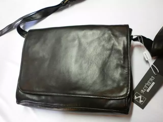 Tracolla uomo nera clearance